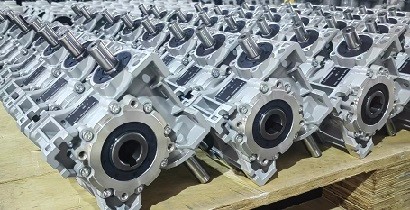 蝸輪蝸桿減速機的雙軸輸入這個主要是為了什么？